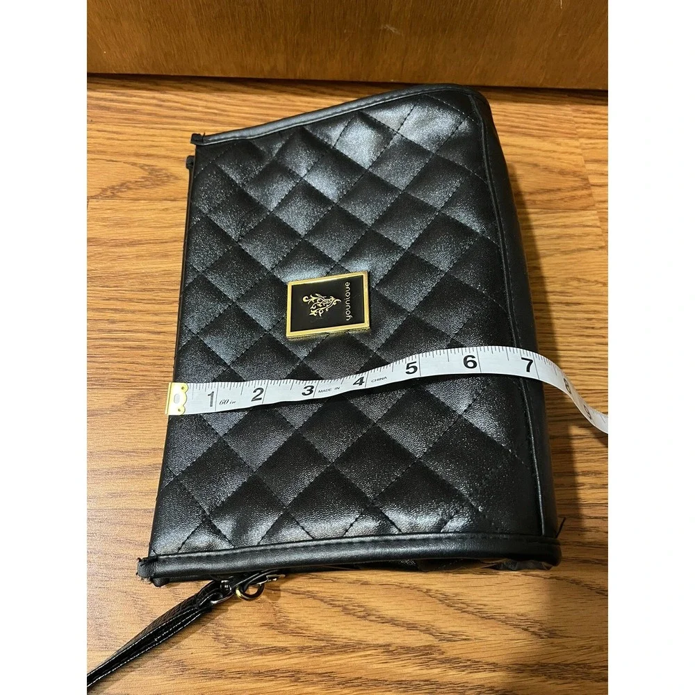 Younique 2018‎ Collection Make Up Bag Black Quilted Soft